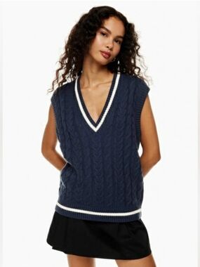 Sunday Best Navy Cable Knit V-Neck Sweater Vest with White Trim. Sleeveless. S.